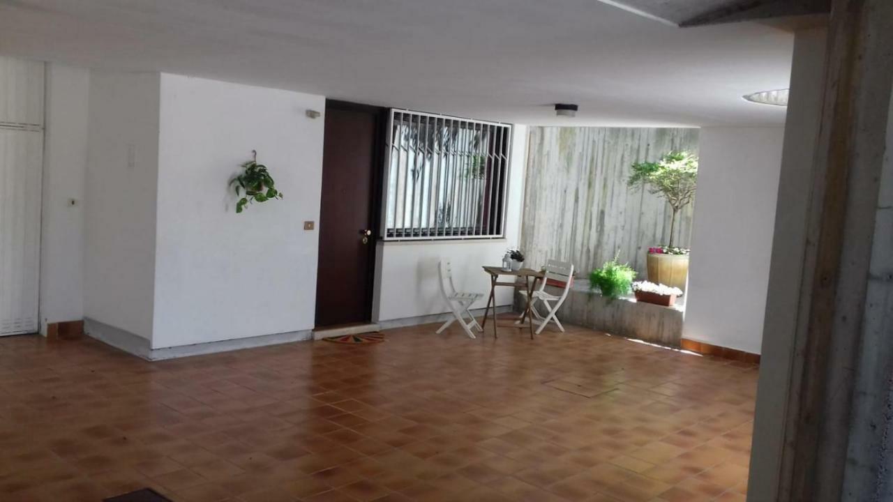 Monolocale Autonomo San Cassiano Apartment Alba  Ngoại thất bức ảnh