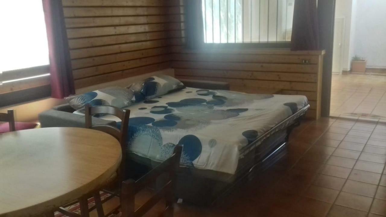 Monolocale Autonomo San Cassiano Apartment Alba  Ngoại thất bức ảnh